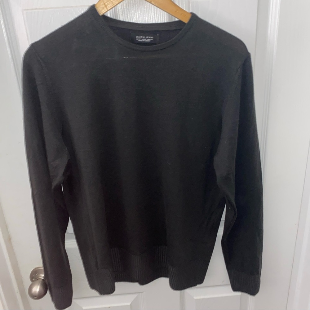 Zara Man Sz M Dark Gray Sweater Pullover Knit 100% Wool Classic Men’s